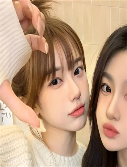 Hi,高考君隐藏彩蛋发现指南：细节与彩蛋寻找攻略，演员访谈